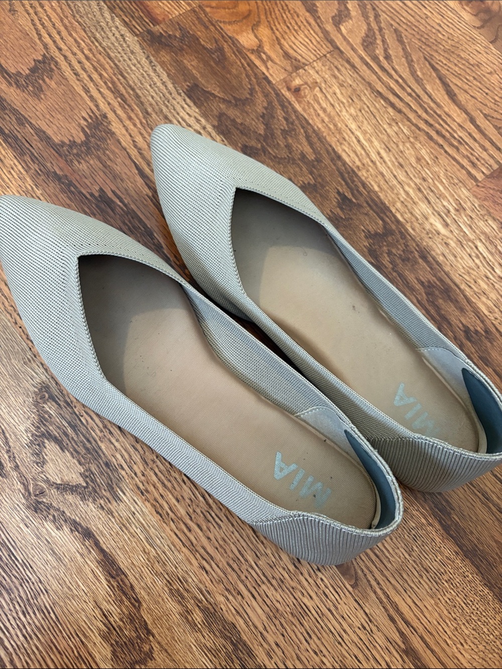 MIA Pointed Ballet Flat in Light Taupe